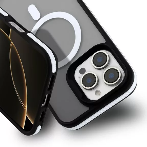 MAGARMOR MagSafe szilikon tok - iPhone 15 Pro Max - Fehér